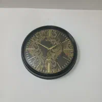 ساعت دیواری