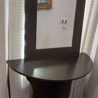آینه و میز