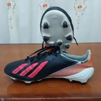 استوک آدیداس f50 سایز ۴۰ اورجینال