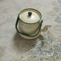 کتری لعابی|قوری، کتری، قهوه‌ساز دستی|شیراز, کوشک میدان|دیوار