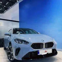 BMW 225L مدل ۱۴۰۴ خاکستری متالیک کیت M SPORT