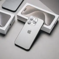 اپل iPhone 15 Pro Max با حافظهٔ ۲۵۶