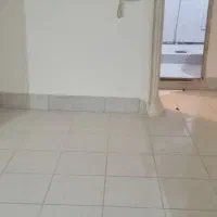 رهن ۹۰متری دوطبقه طبقه اول سر خیابون اصلی کوی شفا