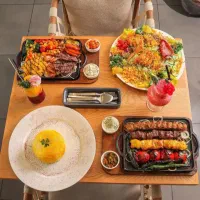 استخدام نیرودررستوران/باامکانات رایگان/باحقوق بالا