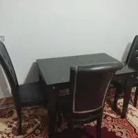 میز غذاخوری ۴ نفره