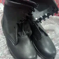 پوتین سایز ۴۳