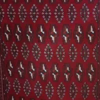 پشتی و تکیه گاه و گلدان گل|پشتی|لنجان, |دیوار