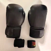 دستکش و باند بوکس