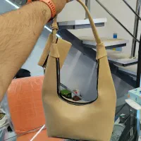 کفش زیر قیمت به دلیل جمع اوری|کیف، کفش، کمربند|شیراز, شهرک استقلال|دیوار