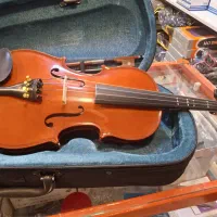 ویولون والنسیا ۸۰۸ در حد نو