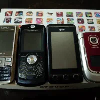 گوشی ۴ تا یکجا باهم قیمت مفت