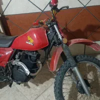 تریل اکسل روان