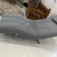 مبل راحتی تک