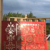 تابلوی لیوان آرت قرمز|تابلو، نقاشی، عکس|رشت, گلباغ نماز|دیوار