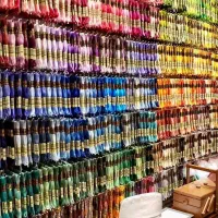 استخدام فروشنده خانم در خرازی