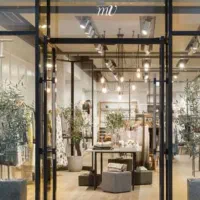 مغازه 210 متری نوساز گیشا فروش نقدی