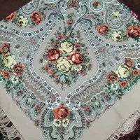 روسری  وارداتی  گیاهی ابریشم ترکیه و پشم ایتالیا