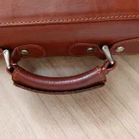 کیف اداری چرم اصل اقبال (نو و دست‌دوز) کیفیت عالی|کیف، کفش، کمربند|تهران, صادقیه|دیوار