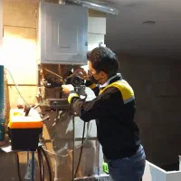 شارژ‌کلر گازی‌تعمیرات آبگرمکن پکیج سرویس شیرالات