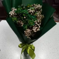 باکس گل جاویدان با گل های شمعی و دسته گل|صنایع دستی و سایر لوازم تزئینی|کرج, عظیمیه|دیوار