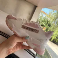 فروش کتونی ایرانی زنانه