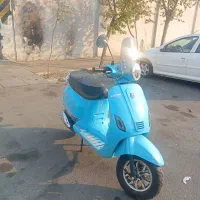 موتور وسپا نامی 150 رنگ آبی