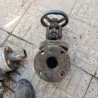 وسایل گلخانه و دو عددوالف بزرگ 3فن دمنده. کفکش|ماشینآلات صنعتی|لردگان, |دیوار