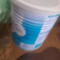 تعداد ۱۰۰ عدد قوطی شیر خشک