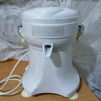 آبمیوه گیری فلزی