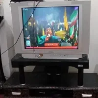 فروش دوعددمیز تلویزیون وتلویزیون ودستگاه دیجیتال