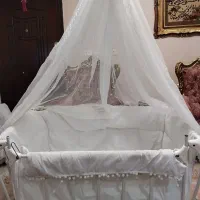 تخت خواب نوزاد گهواره ای|تخت و صندلی بچه|تهران, شهرک پاسداران|دیوار