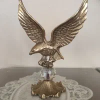 عقاب برنزی کاملا سالم