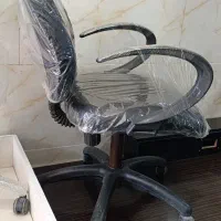 صندلی گردون اداری روکش نو سالم|صندلی و نیمکت|قم, کلهری|دیوار