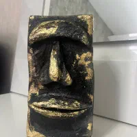 مجسمه دست ساز