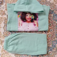 تلفن رومیزی..