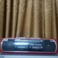 یک عدد ضبط قدیمی شارپ و تلوزیون اسنوا