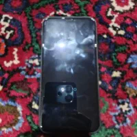 یک دستگاه گوشی ایفون ۱۱نرومال|موبایل|همدان, |دیوار