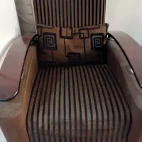 مبل ۷ نفره تمیز|مبلمان خانگی و میز عسلی|تربت جام, مسکن مهر|دیوار