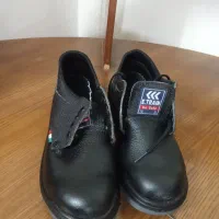 کفش ایمنی سایز ۴۳