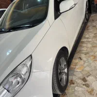 جک j4 مدل ۱۴۰۲