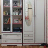 کمد لباس و کتابخانه
