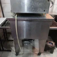 فر پیتزا ریلی|کافیشاپ و رستوران|مشهد, جاهد شهر|دیوار