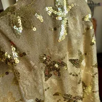 شال مرواریدی و پولکی برای روز زن|لباس|اردبیل, |دیوار