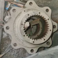 توپی ۸ پیچ بنز ۹۱۱ تراکتور