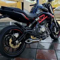 بنلی ۳۰۰جفت سیلندر