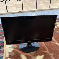 مانیتور  اینچ۲۴ مارک LG در حد نو