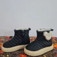 بوت ، چکمه کودکانه