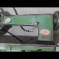 چرخ زه دوزی|چرخ خیاطی و ریسندگی|کنارک, |دیوار