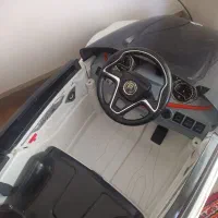 ماشین شارژی|اسباب‌‌بازی|میانه, |دیوار