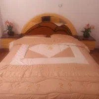 تخت و سرویس دو نفره